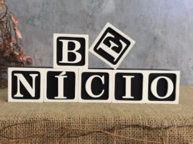 Linha Nomes Personalizados em Cubos com Moldura 6x6cm