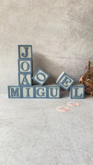 Cubos 6x6cm Nome com Moldura