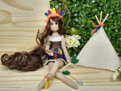 Boneca Índia de Pano