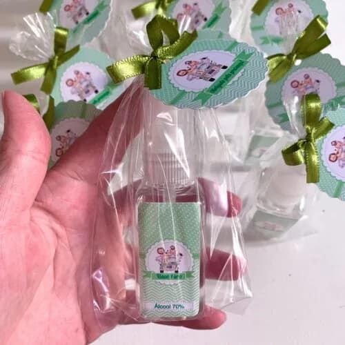 Álcool 70% Safari verde Lembrancinha Maternidade