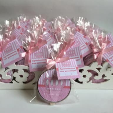 Latinhas Mint to be Princesa Rosa
