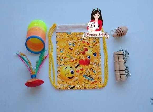 Mochila Boa Infância Tema Emoji
