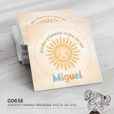 Adesivo Quadrado Minha Primeira Volta ao Sol - 00838