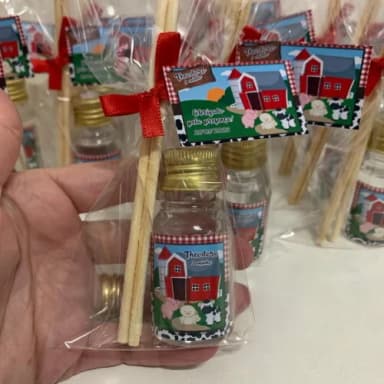 Lembrança Aniversário Aromatizador Fazendinha