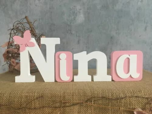Letras de mdf -nomes Blocos Borboleta