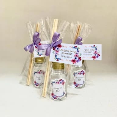 Lembrança Aniversário Aromatizador Floral Lilás e Rosa