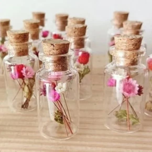 Mini Garrafinhas Decoradas com Flores Secas Naturais