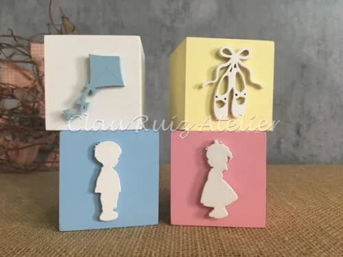 Chá de Revelação cubos 6x6cm Menino e Menina