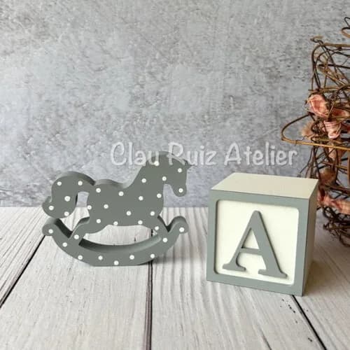 Cavalinho de Balanço + Cubo 6x6cm Ts Decoração Bebê