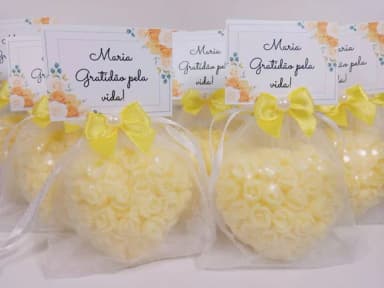 Lembrancinha de Aniversário 15 Anos: Sabonete Coração Floral