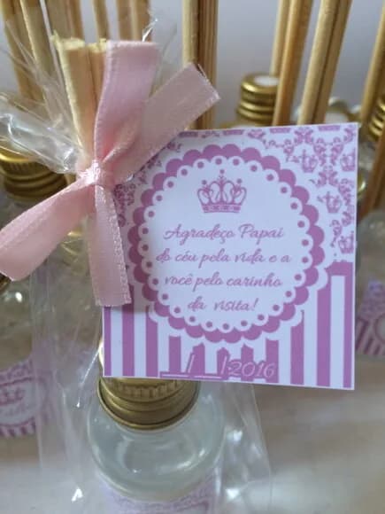 Lembrancinha Maternidade Mini Aromatizador Coroa Rosa