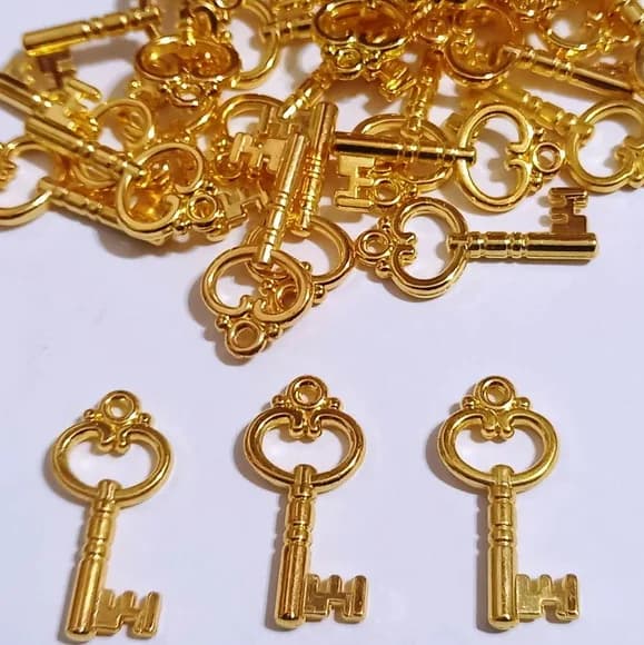 Pingente Chave Dourado Abs 26mm - 50 Unidades