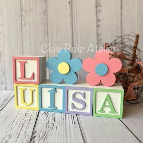 Decoração Bebê - Cubos 6x6cm Candy Ts + Dupla de Flor