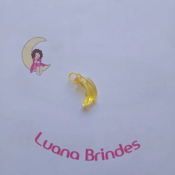 Pingente Banana Amarelo de Acrilico 2,5cm Pct 40 Unidades