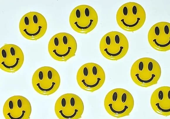 Aplique Emoticon em Acrílico Injetado 1,7cm Pcts C/10 Peças