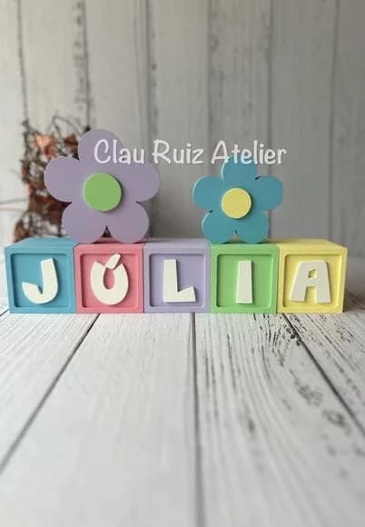 Decoração Bebê - Cubos 6x6cm Candy Ts + Dupla de Flor