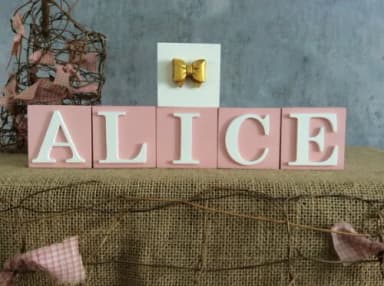 CUBOS PERSONALIZADOS COM LAÇO 6x6cm