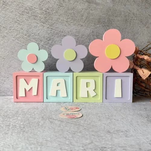Cubos 8x8cm Decoração Bebê + Trio de Flor