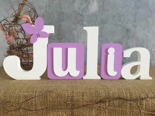 Letras de mdf em Bloco com Borboleta