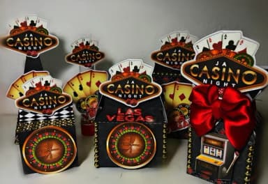 Kit 30 Lembrancinhas Cassino