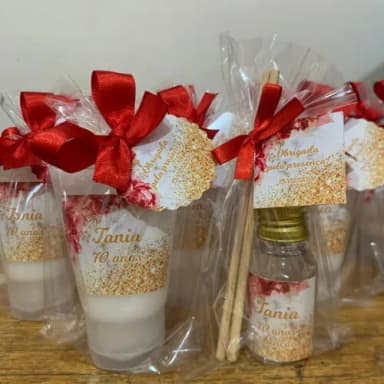 Lembrança Aniversário Hidratante + Aromatizador