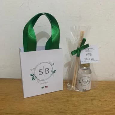 Kit Sacolinha Personalizada + Aromatizador Casamento