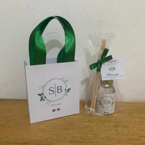 Kit Sacolinha Personalizada + Aromatizador Casamento