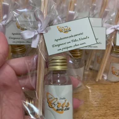 Brinde corporativo mini aromatizador com logo