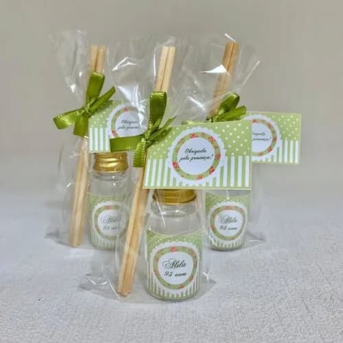 Lembrança 80 Anos Aromatizador Floral Rosa e Verde