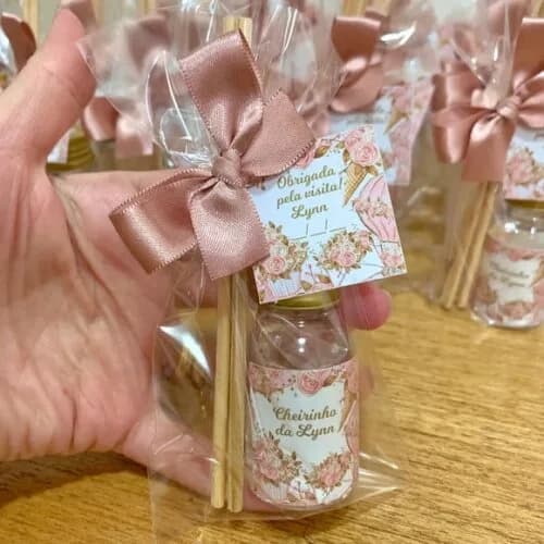 Lembrancinha Aromatizador Maternidade floral rosê gold