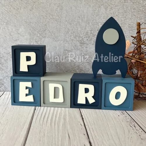 Astronauta- Cubos 6x6cm + Foguete Decoração Bebê