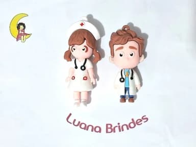 Pingente Médico e Médica Emborrachado Pacote com 2 Unidades