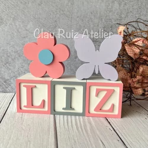 Jardim Decoração Bebê Cubos 6x6cm Candyts + Flor e Borboleta