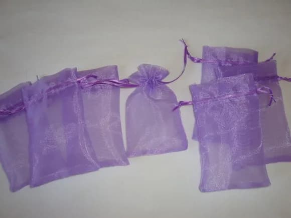Saquinhos de Organza Cristal com Fita 5x8cm Pacote C/70 un