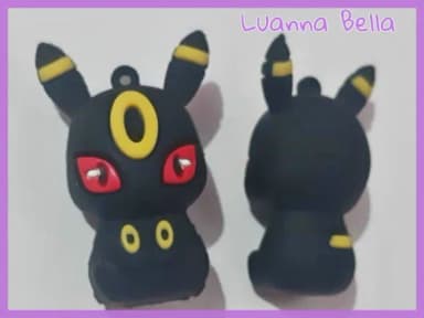 Pingente Pokémon Umbreon de Borracha 5cm - Pct C/2 Unid