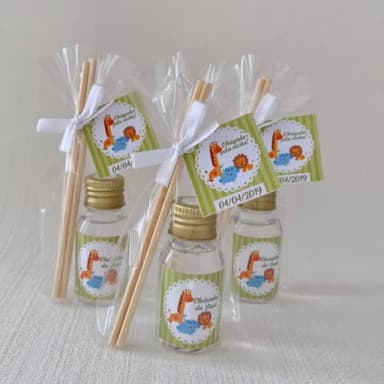 Lembrancinha Maternidade Aromatizador Safari Verde