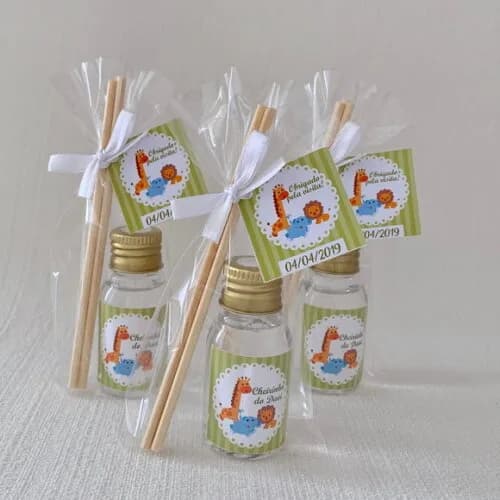 Lembrancinha Maternidade Aromatizador Safari Verde