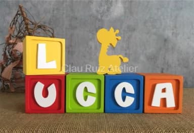 CUBOS POCOYO 6x6cm + Girafinha