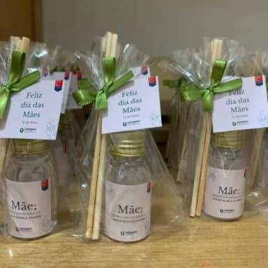 Brinde Dia das Mães Mini Aromatizador com Logo