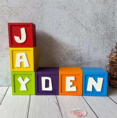 Pocoyo 8x8cm - Decoração de Festa Infantil