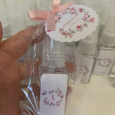 Álcool 70% Spray floral Lembrancinha Maternidade