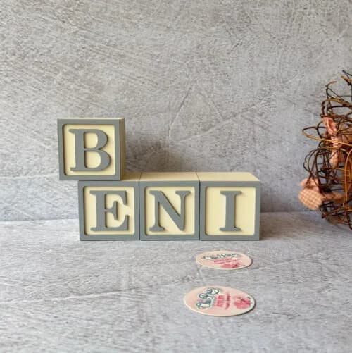 Nome com Moldura Cubos 6x6 Decoração Bebê e Criança