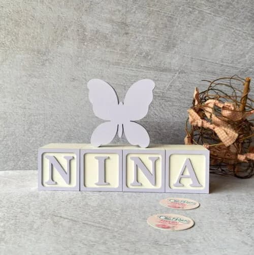 Borboletinha + Cubos 6x6cm Decoração Bebê