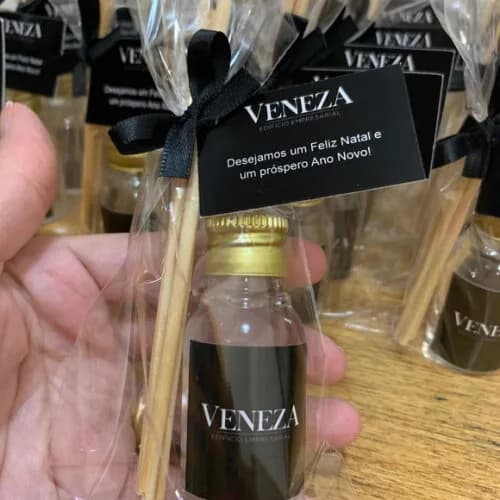 Brinde Corporativo Mini Aromatizador com Logo