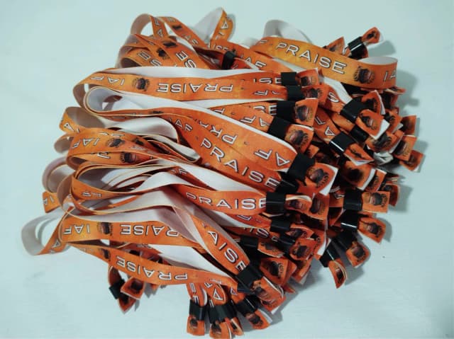 Pulseiras Personalizadas de Tecido Festas e Eventos !
