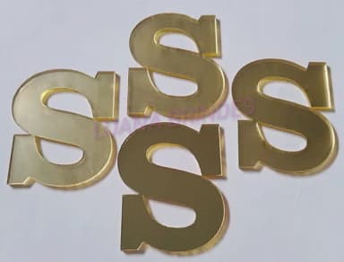 Aplique da Letra S em Acrílico Espelhado Dourado - 5cm