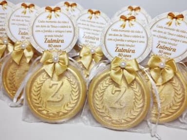 Lembrancinha 80 Anos, Sabonete Letra Inicial Personalizada