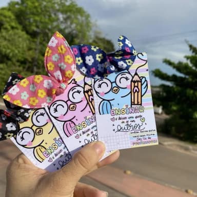 Tag para Xuxinha Lacinho Professora-não Acompanha Xuxinha