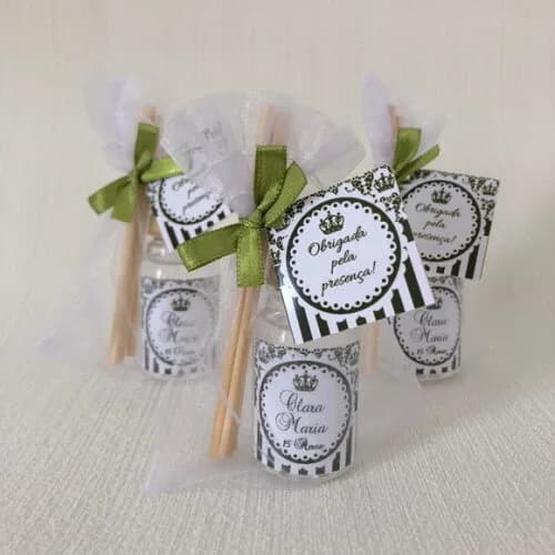 Lembrancinha Aromatizador Realeza 15 Anos Verde Exército