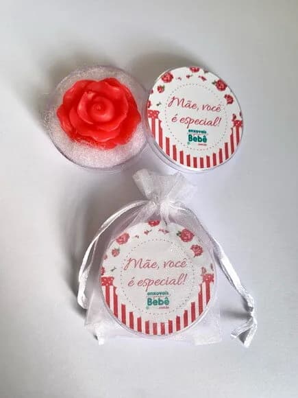 Dia Dia das Mães Sabonete na Latinha Rosa Vermelha